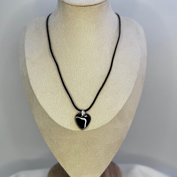 Hematite Heart Necklace - Picture 1 of 4